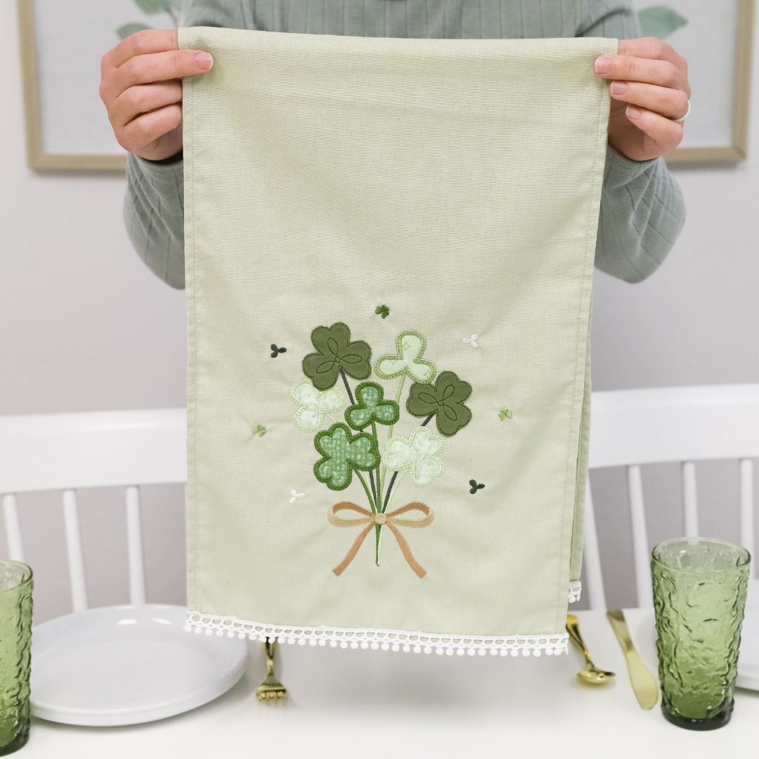 Applique of the Month: A Bunch of Luck