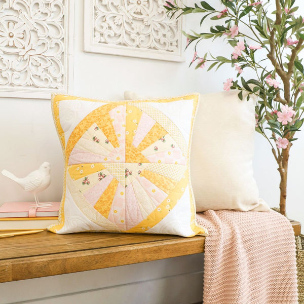 Perfectly Pieced: Sunrise Fan Block