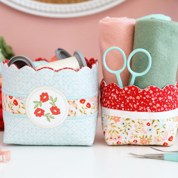April Hoop Studio: Sweet Scalloped Baskets