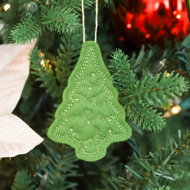 Oh! Stitchmas Tree Demo December 2025