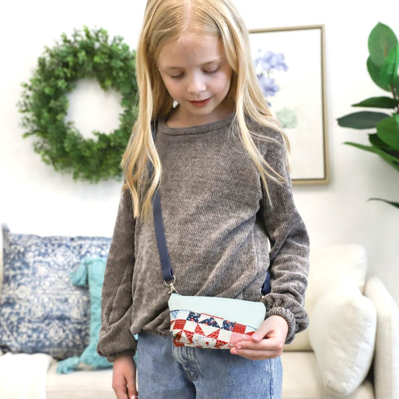 Betsy Bag - Machine Embroidery Project Kit