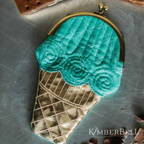 Summer Scoops Clasp Purses