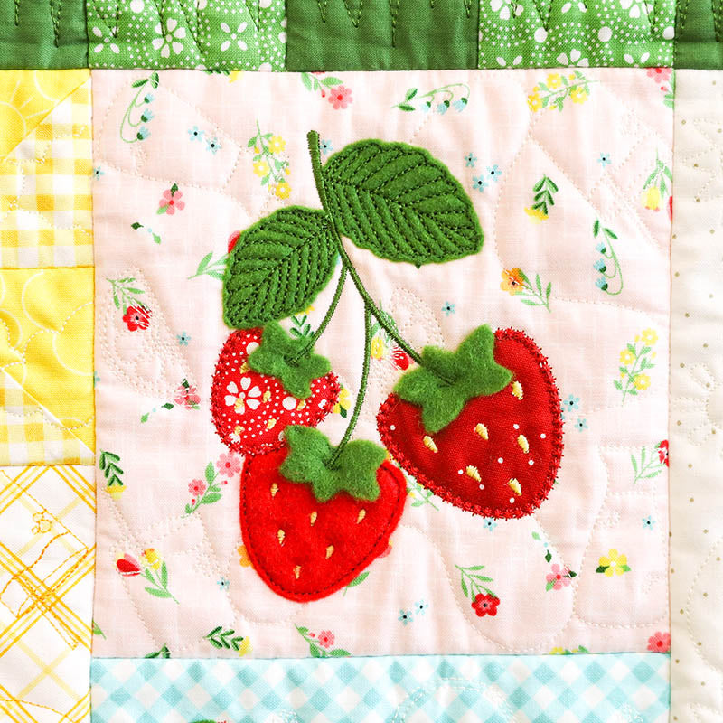 Sippin' on Sunshine Feature Quilt