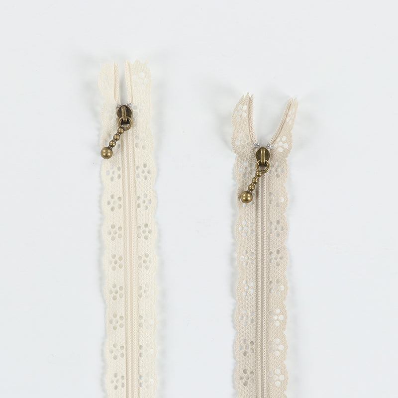 Cream and Pebble Lace Zippers 2 Pack