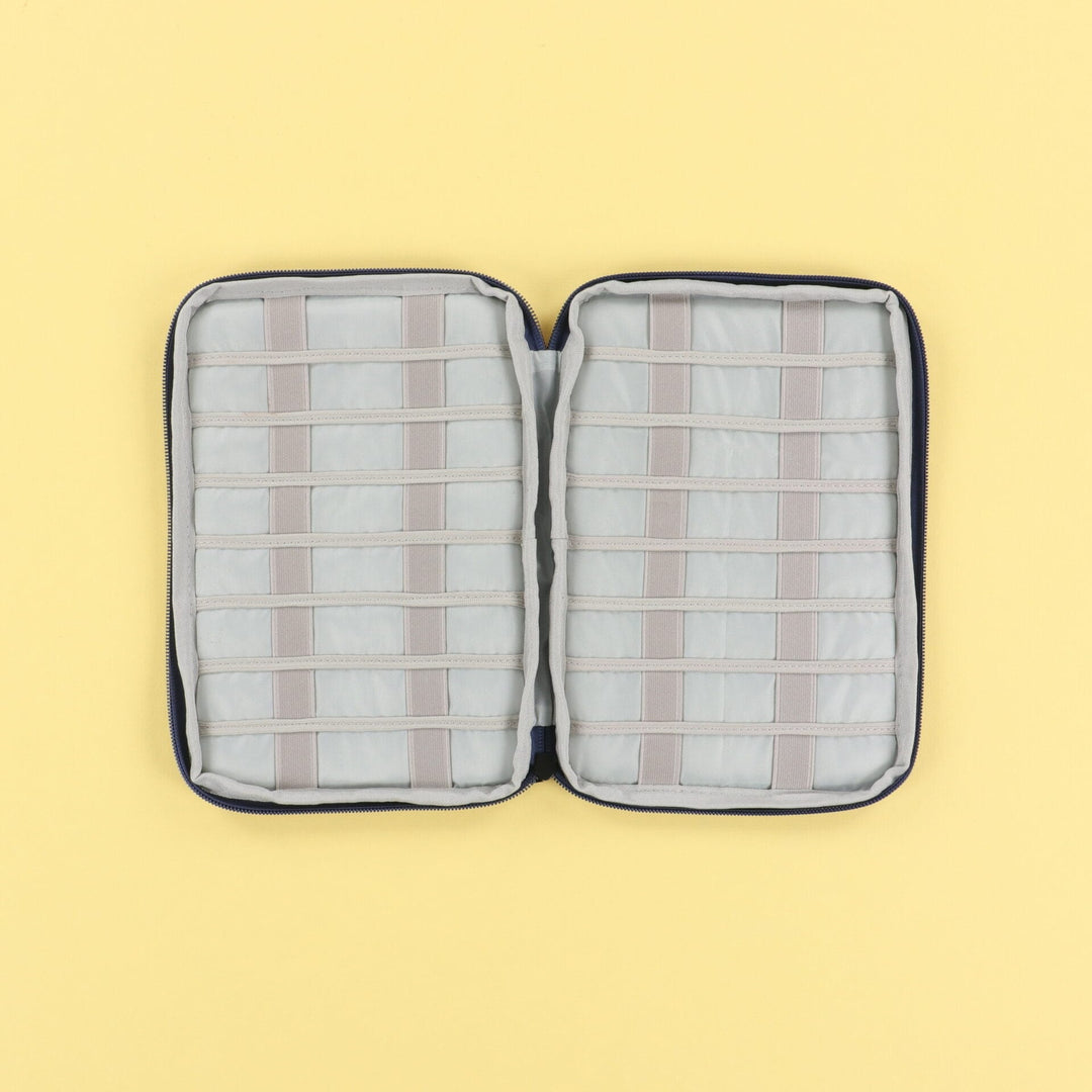 Navy Floral USB Case