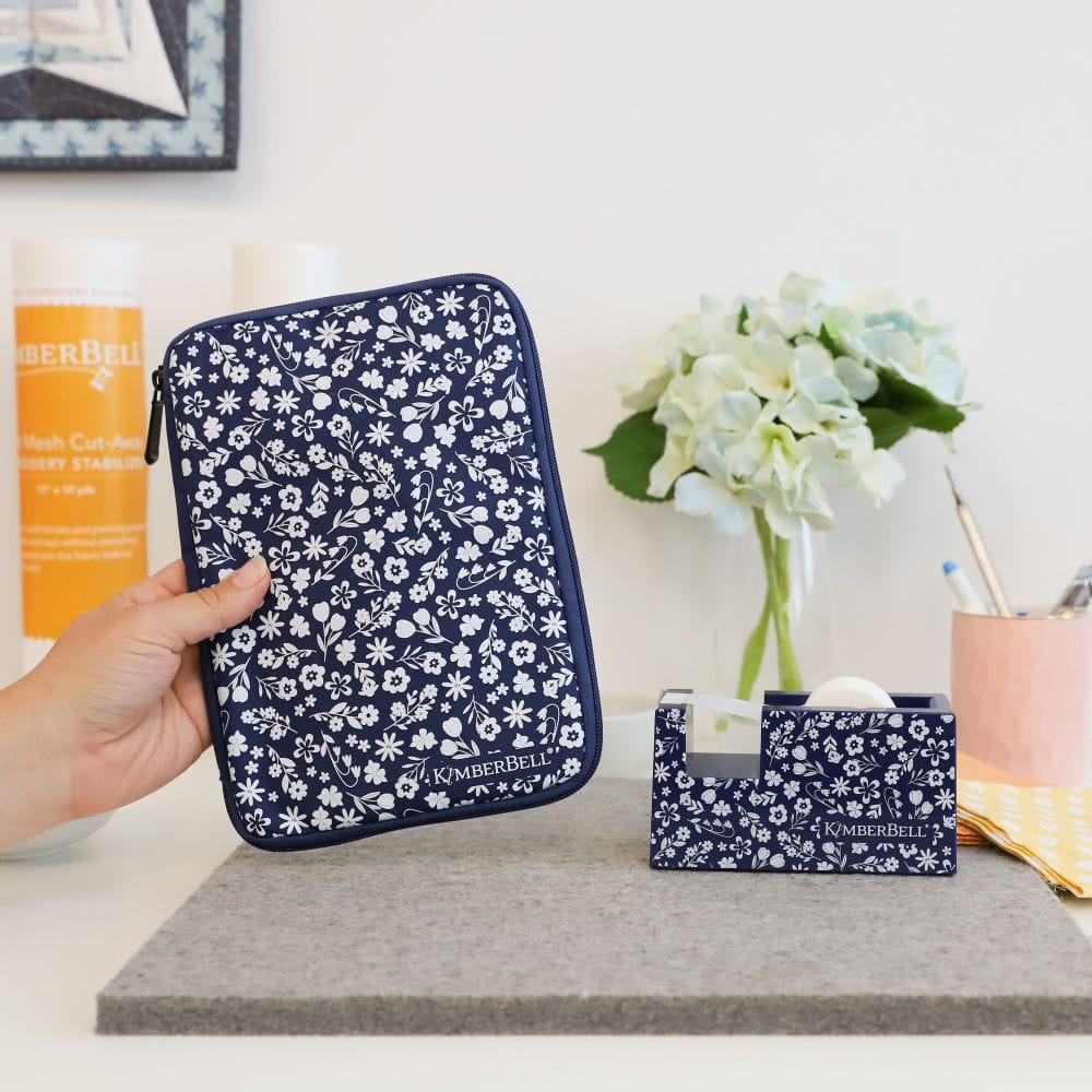 Navy Floral USB Case