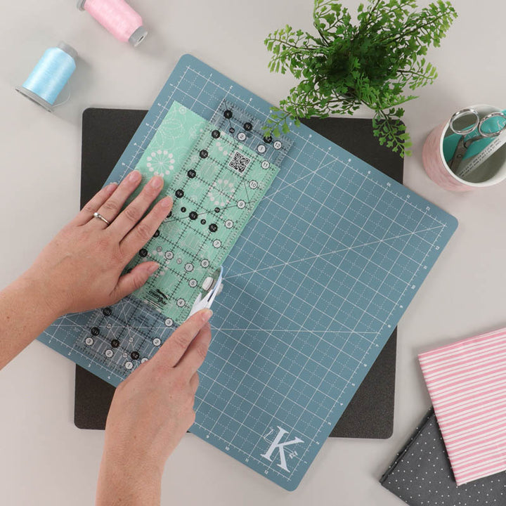 Rotating Cutting Mat