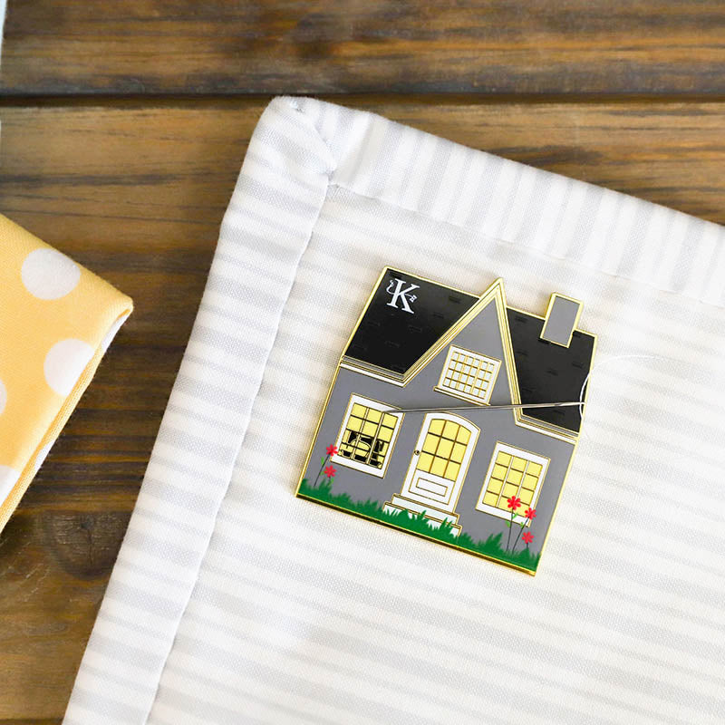 Home Sewn Needle Minder