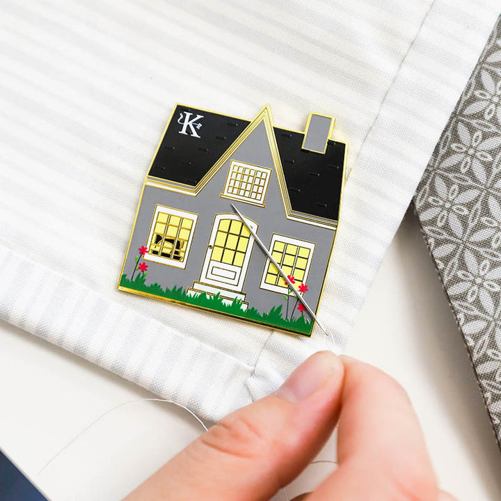 Home Sewn Needle Minder