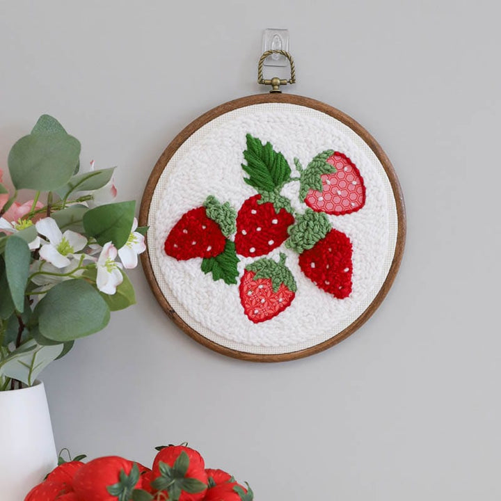 So Berry Happy Punch Needle Plus Kit