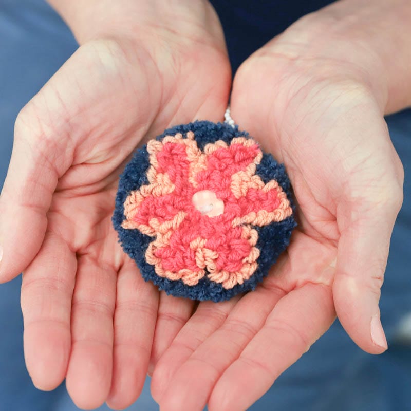 Hello Daisy Key Chain Punch Needle Kit