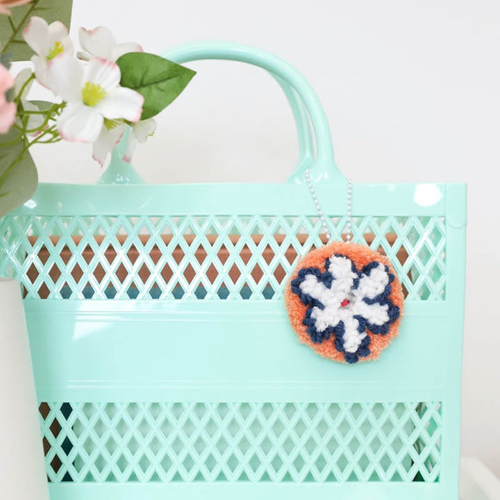 Hello Daisy Key Chain Punch Needle Kit