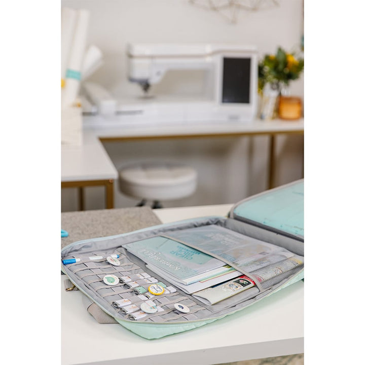 Kimberbell Tool Tote open 13