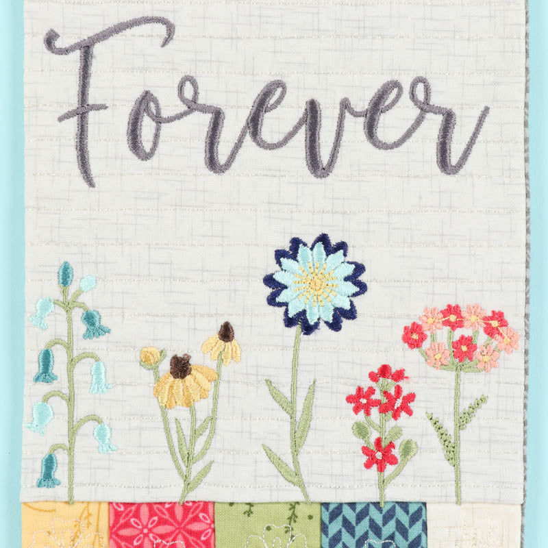 Mini Wall Hangings Vol. 1: A Happy Home