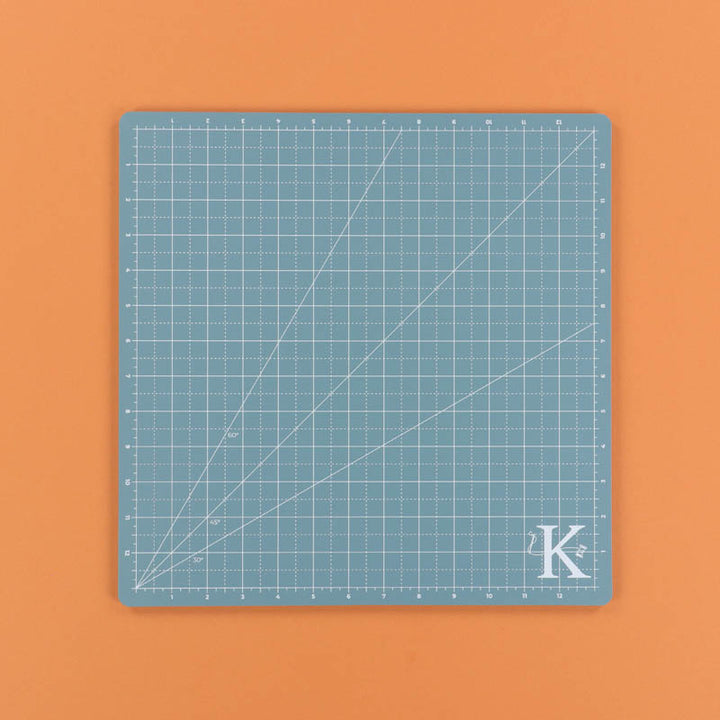 Rotating Cutting Mat