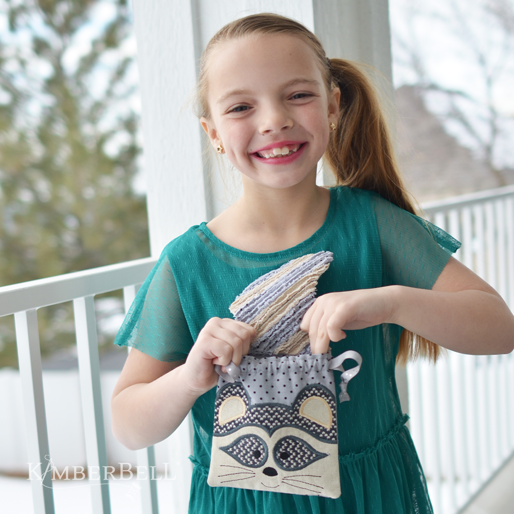 It's a Cinch Gift Bags: Woodland Animals Raccoon