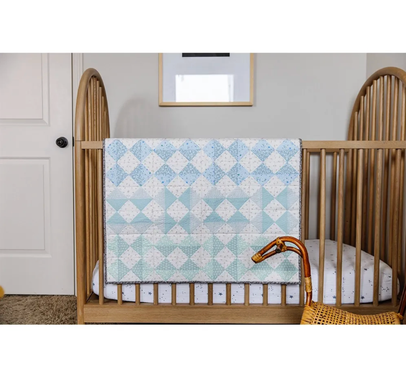 Perfectly Pieced Baby Quilt Pattern (Freebie)