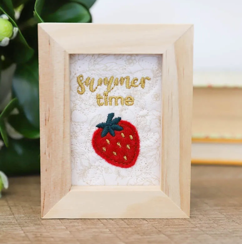 July 2025 Summer Ruffled Pillow *Digital Files Included*