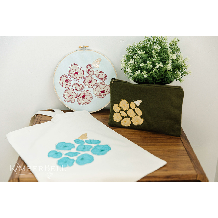 Blossoms & Butterflies: Appliques - 6 Designs
