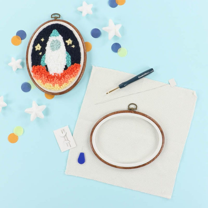 7.5” Oval Hoop Punch Needle Kit – Includes Monk’s Cloth & Tools