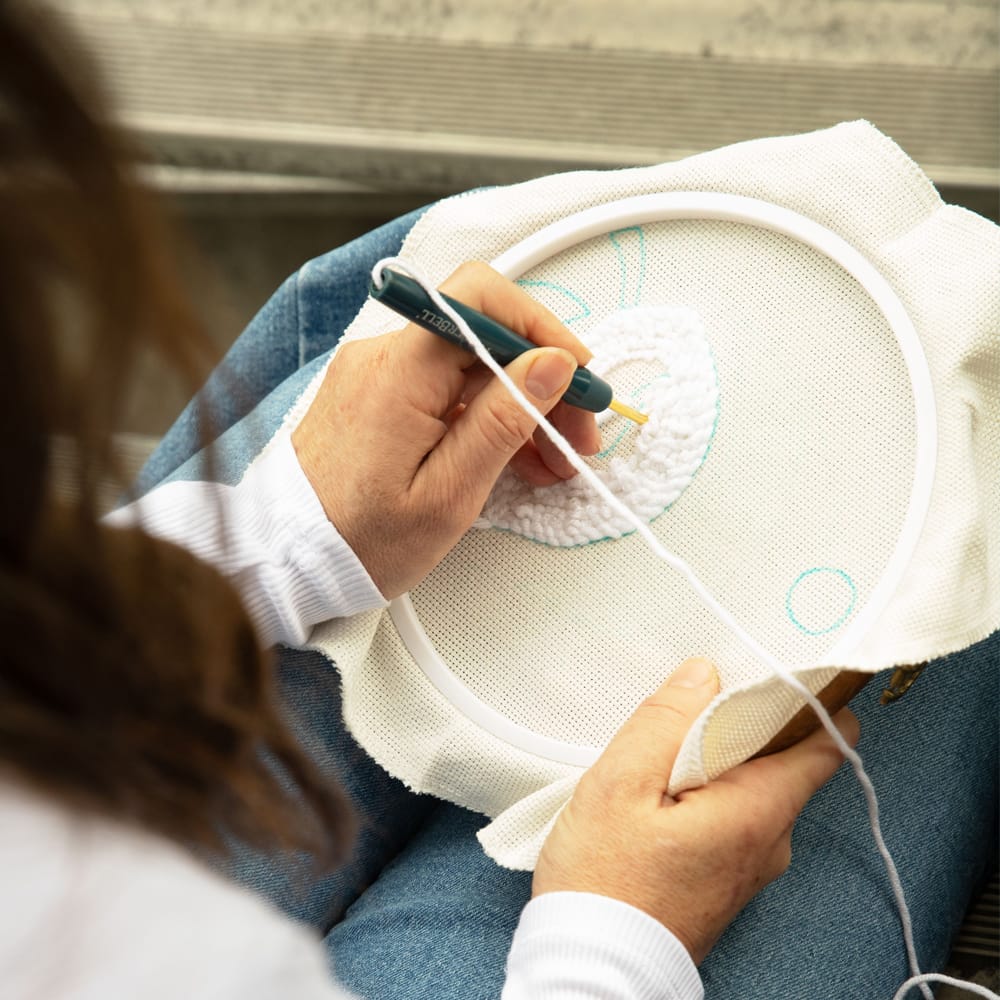 8” Round Hoop Punch Needle Kit – Includes Monk’s Cloth & Tools