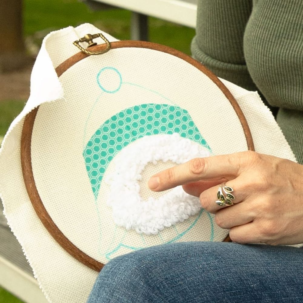 8” Round Hoop Punch Needle Kit – Includes Monk’s Cloth & Tools