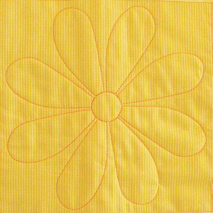 Daisy Block 2 - Longarm Quilting