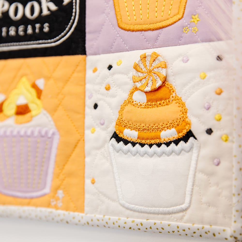 Mini Quilts, Vol. 2: Jul-Dec Embellishment Kit