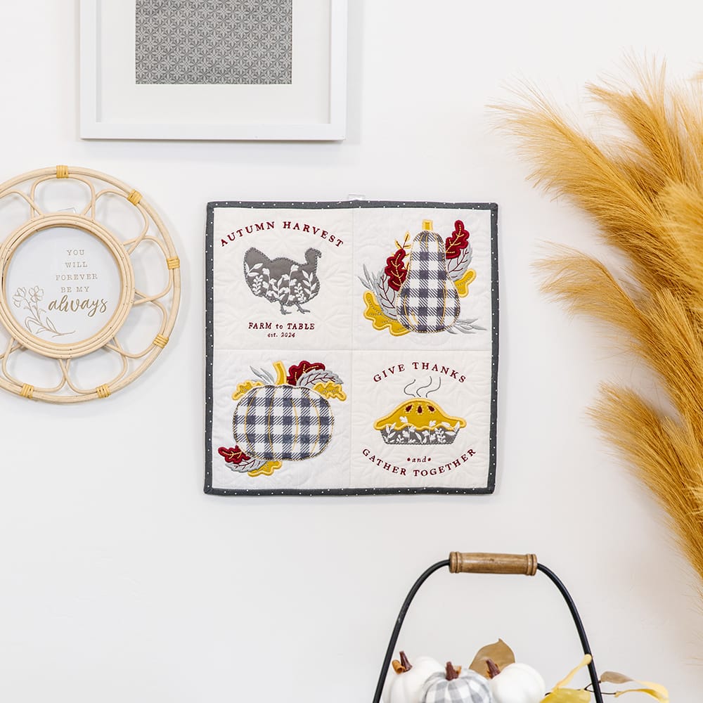 Mini Quilts, Vol. 2: July-December