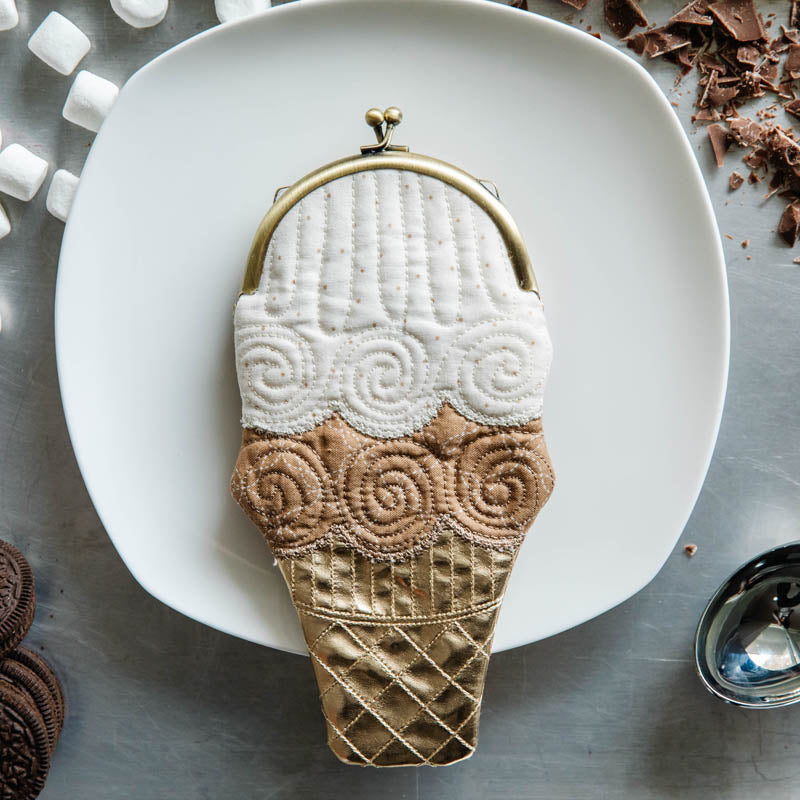 Summer Scoops Clasp Purses