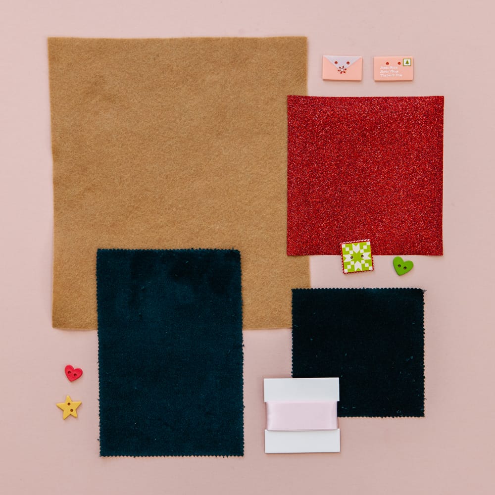 A Quilty Little Christmas Embellishment Kit