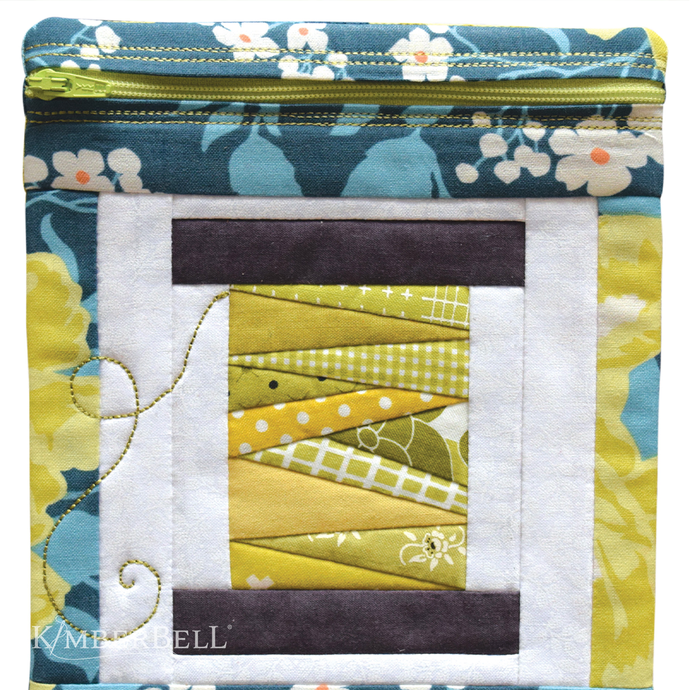 The Kristine Zipper Pouch