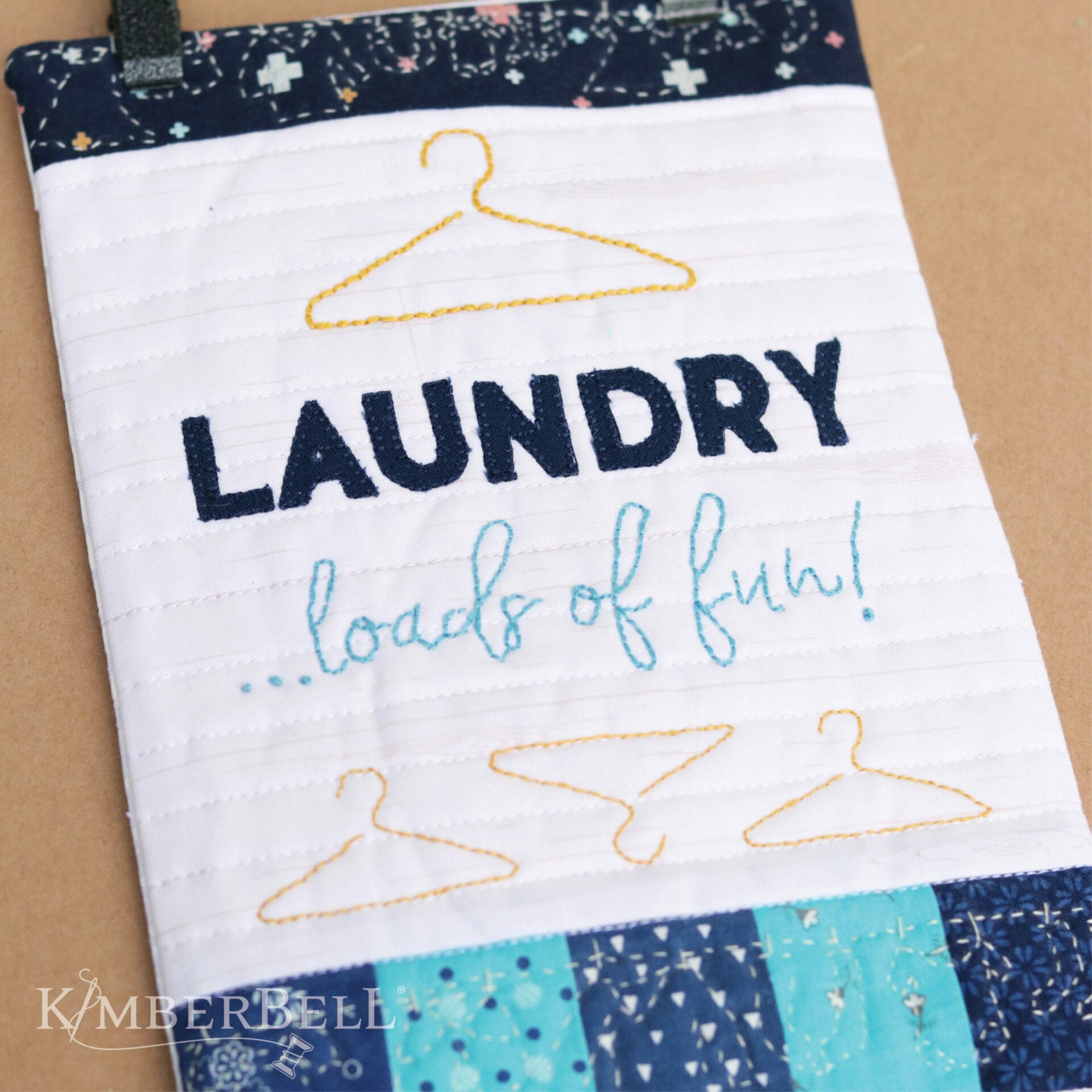 Mini Wall Hangings Happy Home, Sewing