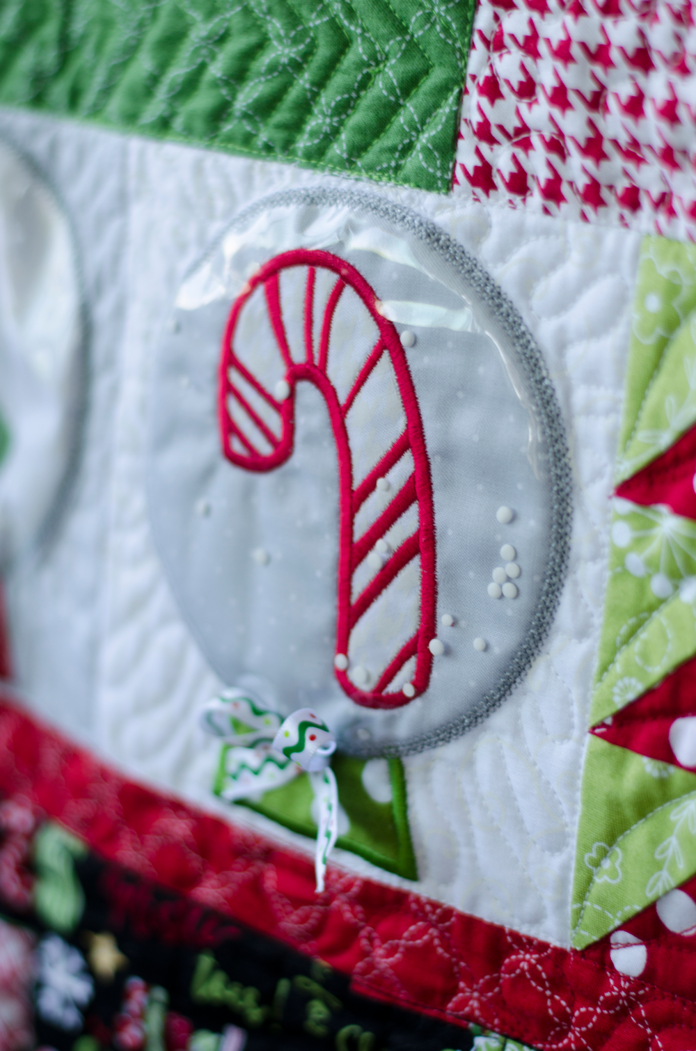 highres_KD801_jingleallthewayquilt_30.png