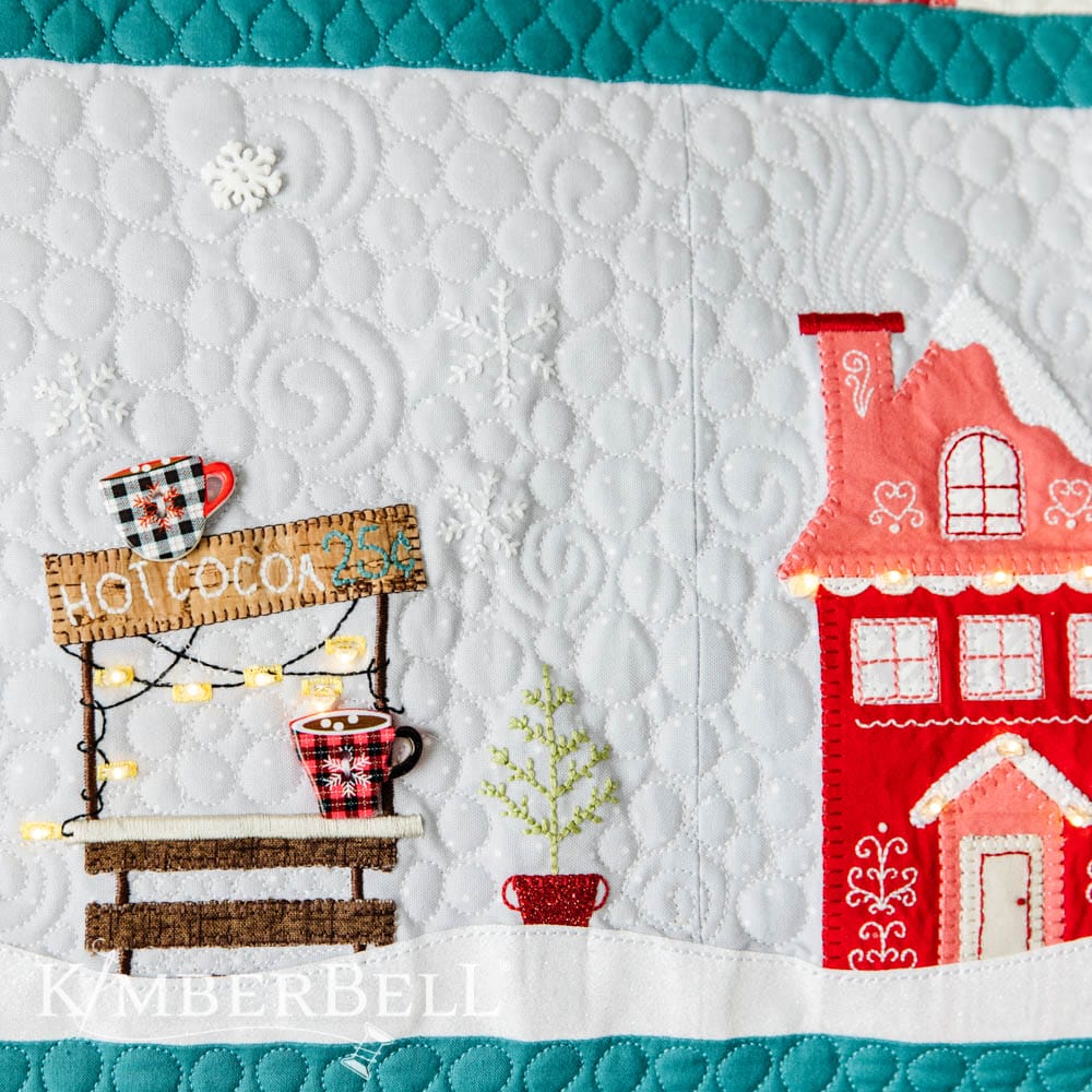 KD5103-candy-cane-lane-bench-pillow-webres-cropped-2
