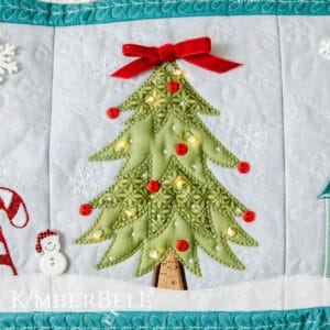 KD5103-candy-cane-lane-bench-pillow-webres-cropped-3