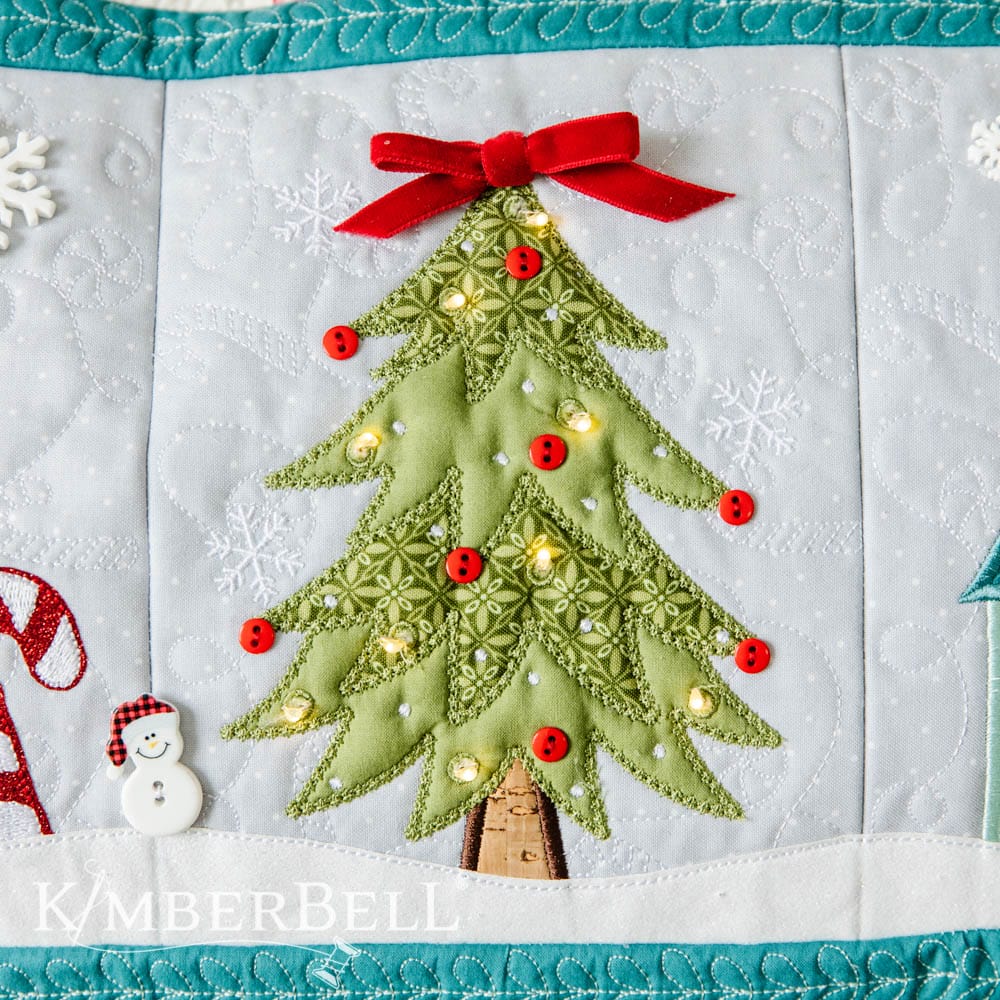 KD5103-candy-cane-lane-bench-pillow-webres-cropped-3
