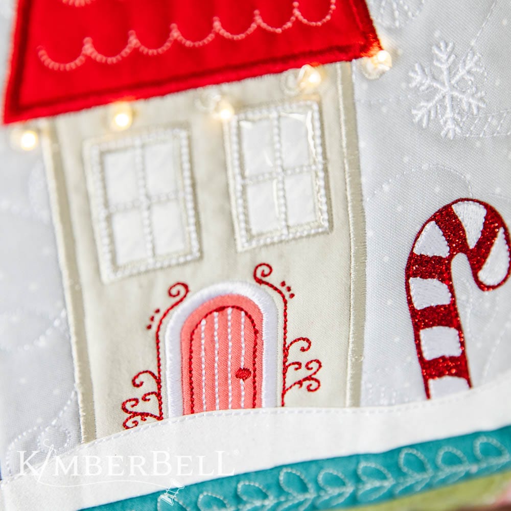 KD5103-candy-cane-lane-bench-pillow-webres-cropped-5