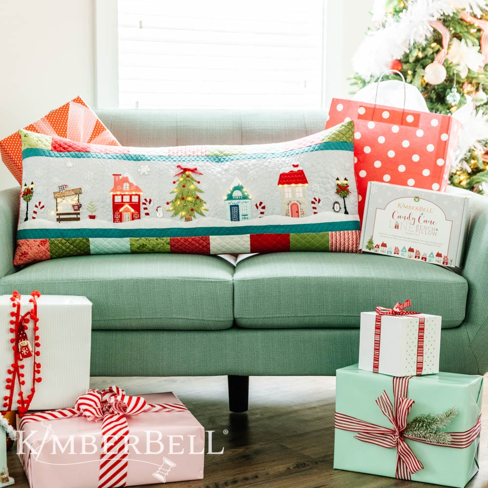 KD5103-candy-cane-lane-bench-pillow-webres-cropped-7